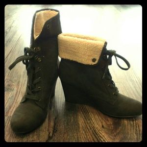 Indigo rd. Wedge booties